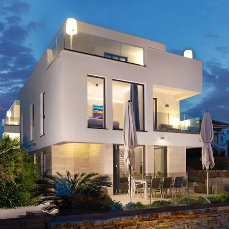 Villa Four Seasons Vrsi
